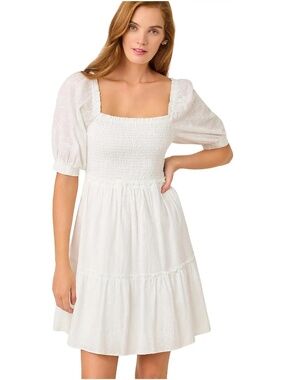 Lilly Pulitzer Hadly Short Sleeve Smocked Dress White size Small new